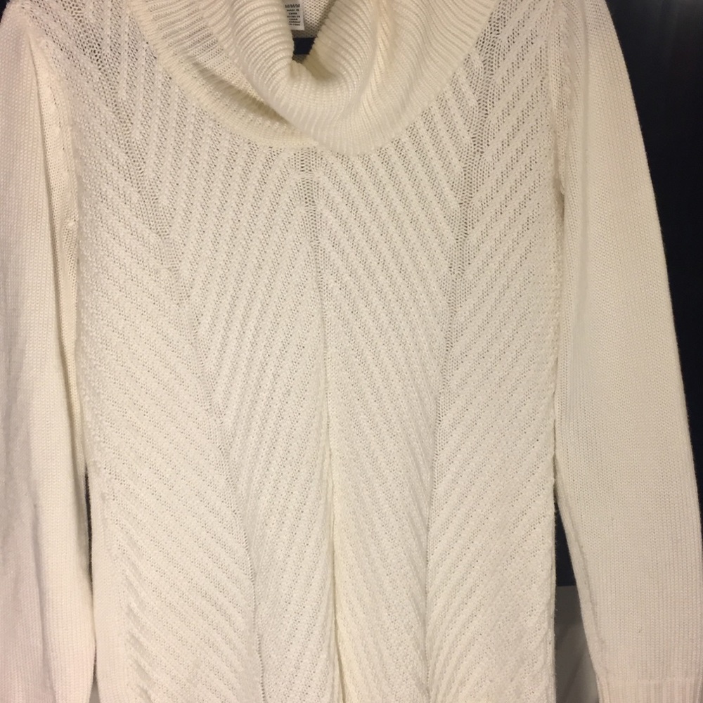 Women’s Calvin Klein sweater Medium